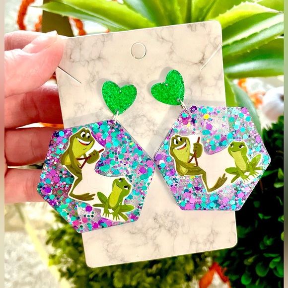Tiana And Prince Naveen Frog Earrings - Picture 2 of 5